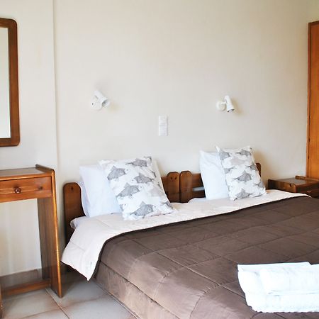 123 Soleil Studios Agia Marina  Екстериор снимка