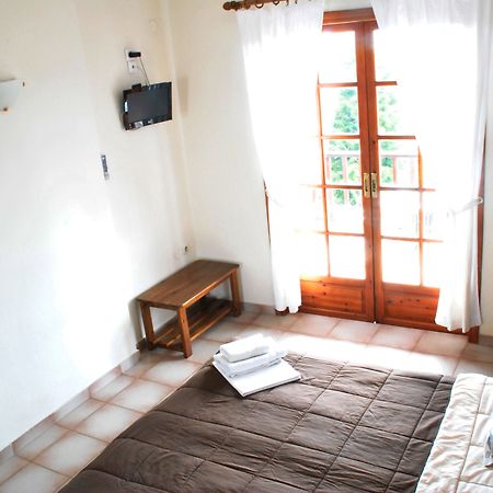 123 Soleil Studios Agia Marina  Екстериор снимка